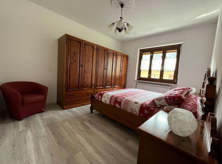 La Casa Di Sabi Apartman Locana Kültér fotó